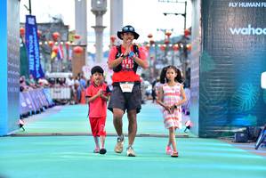 BIB: 5146, 2014
                            <button type="button" onclick="openModal(21800328)" class="btn btn-primary btn-sm float-right btn-popup" data-toggle="modal" data-target=".modal-high-quality">
                        <i class="fas fa-shopping-cart"></i> Add to Cart
                    </button>
                                            <button type="button" onclick="isThisMe(21800328, true)" class="btn btn-success btn-sm float-right btn-popup btn-isme hidden" data-toggle="tooltip" data-placement="bottom" title="นี่คือรูปของคุณใช่ไหม คลิกที่นี่เพื่อเอาเข้าอัลบั้ม">
                        <i class="fas fa-plus"></i> Add to album
                    </button>
                    <button type="button" onclick="isThisMe(21800328, false)" class="btn btn-warning btn-sm float-right btn-popup btn-isnotme hidden">
                        <i class="fas fa-ban"></i> Remove from album
                    </button>